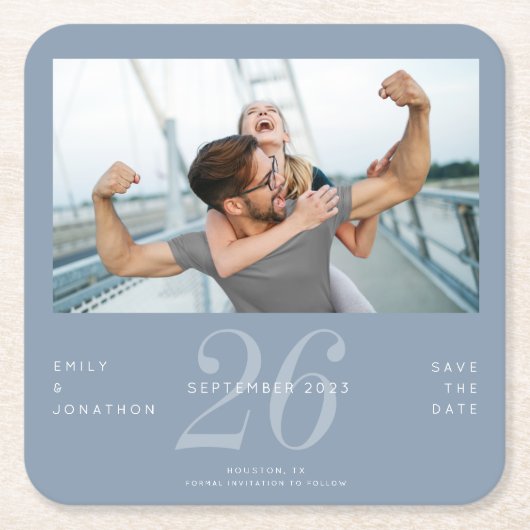 Modern Number Date Dusty Blue Foto Save the Date Rechteckiger Pappuntersetzer (Vorderseite)