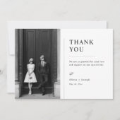 Modern Old Money Style Wedding Photo Dankeskarte (Vorderseite)