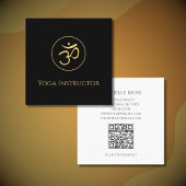 Modern Om Symbol Yoga Wellness Gold Schwarz Quadratische Visitenkarte