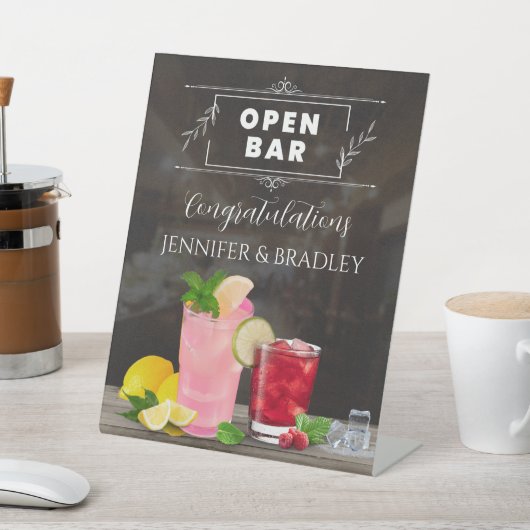 Modern Open Bar Wedding Sign Sockelschild (In SItu)