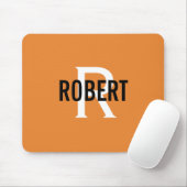 Modern orange-weiße Monogramm-Männer nennen Mauspa Mousepad (Mit Mouse)