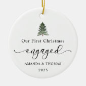 Modern Our First Christmas Engaged Photo Keramik Ornament (Vorne)
