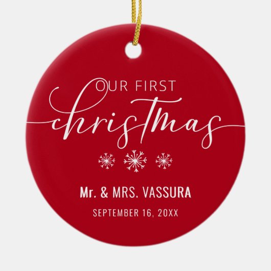 Modern Our First Christmas Mr. and Mrs. Foto Keramik Ornament (Vorne)