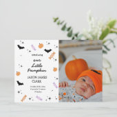 Modern Our Little Pumpkin Halloween Birth Ankündigung (Stehend Vorderseite)