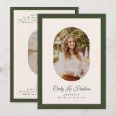 Modern Oval Green High School Photo Graduate Ankündigung (Vorne/Hinten)