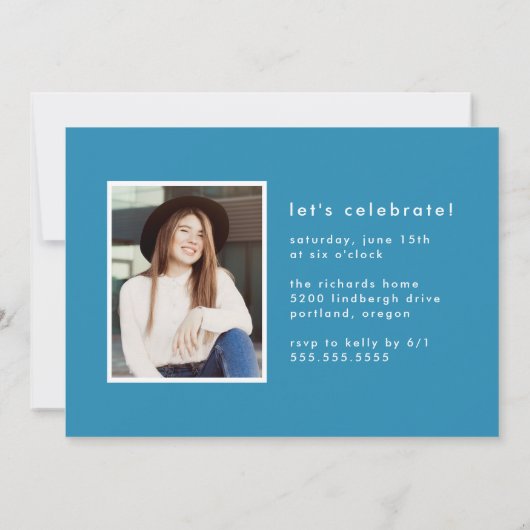 Modern Painted Blue 2 Foto Graduation Party Einladung (Rückseite)