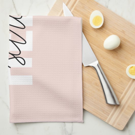 Modern Pastell Pink Hallo und Sie nennen Geschirrtuch (Viertel Falte)