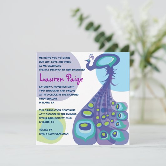 Modern Peacock Bar Bat Mitzvah Einladung (Stehend Vorderseite)