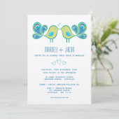 Modern Peacock Love Birds Wedding Monogram Einladung (Stehend Vorderseite)