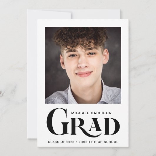 Modern Photo Bold Type Graduation Ankündigung (Vorderseite)