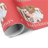 Modern Photo Bright Red Merry Christmas Geschenkpapier (Rolleneckpunkt)