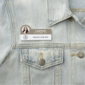 Modern Photo Company Logo Tan Magnetic Namensschild (Beispiel)