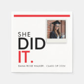 Modern Photo Graduation "She Did It" Red Black Nap Serviette (Vorderseite)