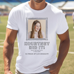 Modern Photo hats es geschafft! Stolz Absolvent T-Shirt