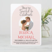 Modern Pink Arch Wedding Photo Invite with QR Code Einladung (Stehend Vorderseite)