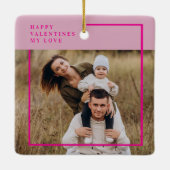 Modern Pink Border Photo Valentine’s Day Keramikornament (Rückseite)