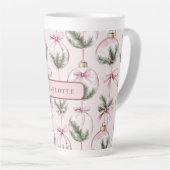 Modern Pink Christmas Ornament Personalized Milchtasse (Rechte Ecke)