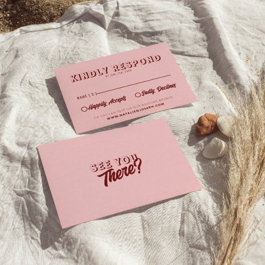 Modern Pink Deep Red Retro Bold Unique Wedding  RSVP Karte