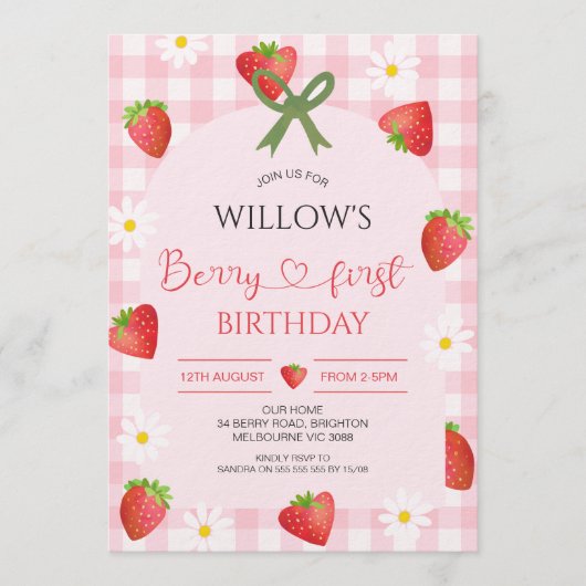 Modern Pink Plaid Arch Heart Berry First Birthday Einladung (Vorderseite)