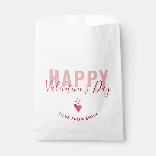 Modern Pink Red Heart Happy Valentine Day Script Geschenktütchen (Vorderseite)
