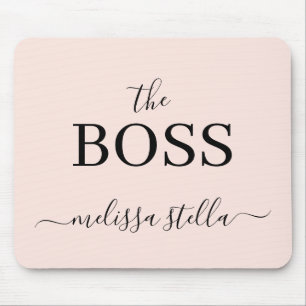 Modern Pink The Boss Name   Mädchenhaftes Geschenk Mousepad