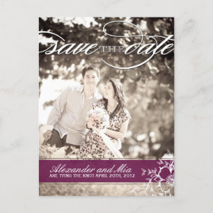 Modern Plum floral Save the Date Ankündigungspostkarte