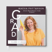 Modern Plum Graduation Photo Silver Gästebuch (Vorderseite)