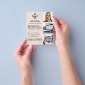 Modern präsentierte Logos Beruflich in Rosa Flyer (Gruppe)