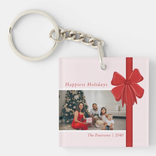Modern Preppy Red Ribbon Bow Wrap Photo Christmas Schlüsselanhänger (Vorderseite)