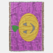 Modern Pumpkin on Purple Geometric Throw Blanket Decke (Vorderseite Vertikal)