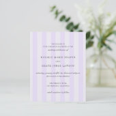 Modern PurpleStripes Budget Wedding Invite (Stehend Vorderseite)