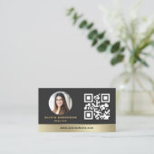 Modern QR Code Gold House Real Estate Realtor Visitenkarte (Stehend Vorderseite)
