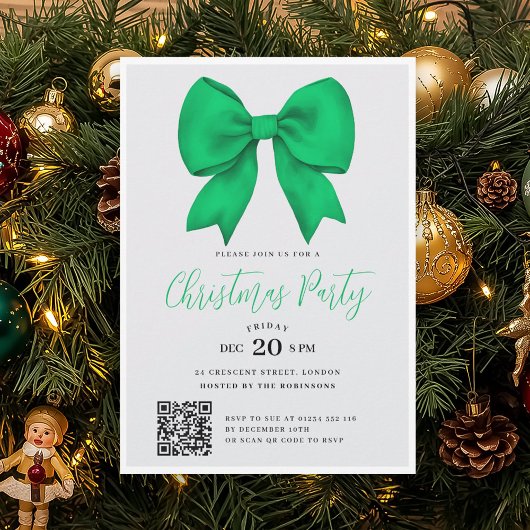 Modern QR Green Holiday Bow Christmas Party Einladung