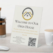 Modern Real Estate white and gold custom logo  Sockelschild (In SItu)