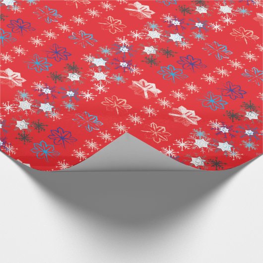 Modern Red Christmas Holiday Snowflake Muster Geschenkpapier (Ecke)