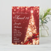 Modern Red Gold Xmas Tree Bow Sweet 16 Birthday Einladung (Stehend Vorderseite)