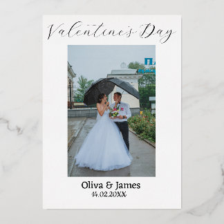 Modern Red Hearts Valentine’s Day Folien Feiertagskarte