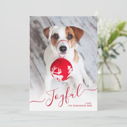 Modern Red Joyful Script 2 Foto Weihnachten (Stehend Vorderseite)