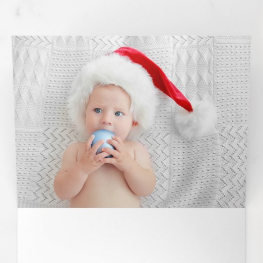 Modern Red Merry Christmas Script Foto Dreifach Gefaltete Urlaubskarte (Innen Erste Seite)