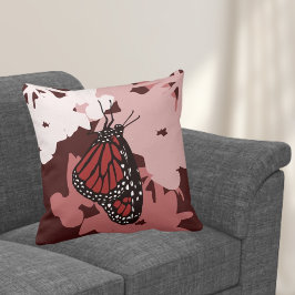 Modern Red Monarch Butterfly Kissen