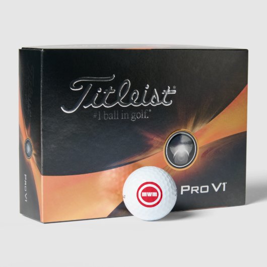 Modern Red Monogram Custom Golf Balls Golfball (Äußeres Gebäude)