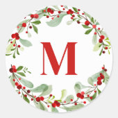 Modern Red Monogram Wreath Berries Weihnachten Runder Aufkleber (Vorderseite)
