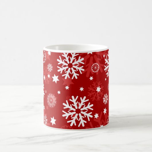 Modern Red Snowflake Weihnachtskaffee Tasse (Mittel)