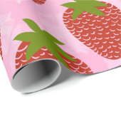 Modern Red Strawberry Pattern Pink Wasserfarbe Geschenkpapier (Rolleneckpunkt)