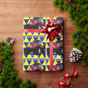 Modern Red Traktor Wrapping Paper Geschenkpapier