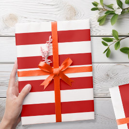Modern Red White Strips Weihnachten Geschenkpapier