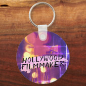 Modern Retro Hollywood Filmmaker in Pink Schlüsselanhänger (Vorderseite)
