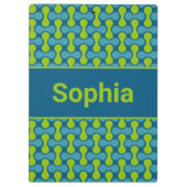Modern Retro Link Pattern in Blue and Green Klemmbrett (Rückseite)