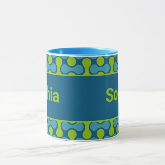 Modern Retro Link Pattern in Blue and Green Tasse (Zentrum)