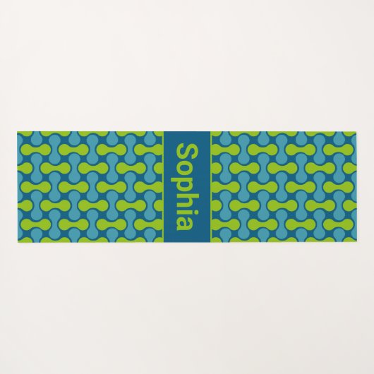 Modern Retro Link Pattern in Blue and Green Yogamatte (Rückseite (Horizontal))
